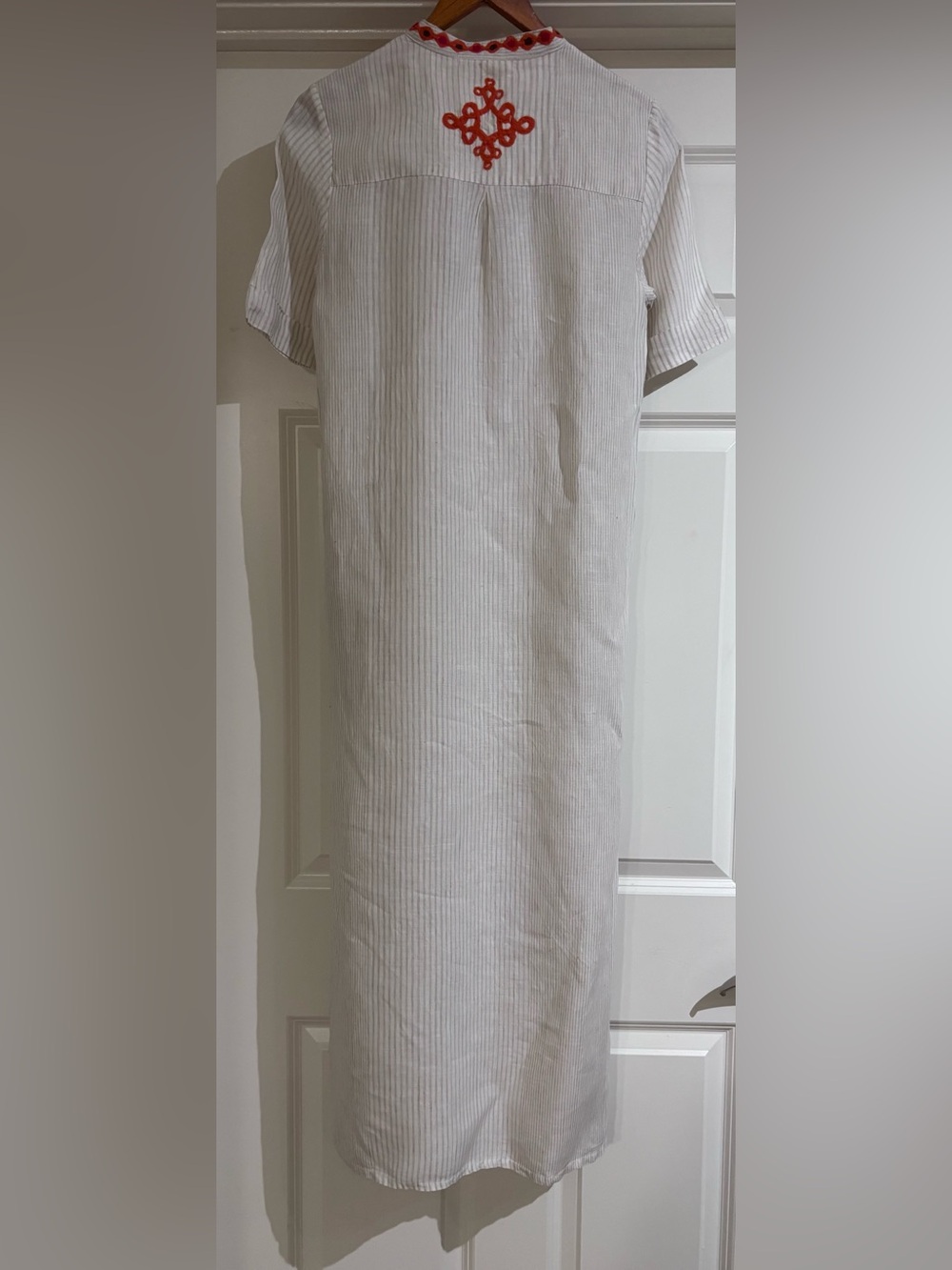 Gallabia Embroidered Long Kaftan - Picture 3 of 5